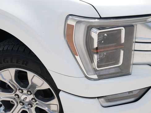 Used 2022 Ford F150 Platinum w/ FX4 Off-Road Package AWD/4WD image 3