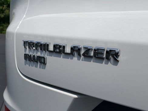 Used 2023 Chevrolet TrailBlazer LT w/ Convenience Package AWD/4WD image 31