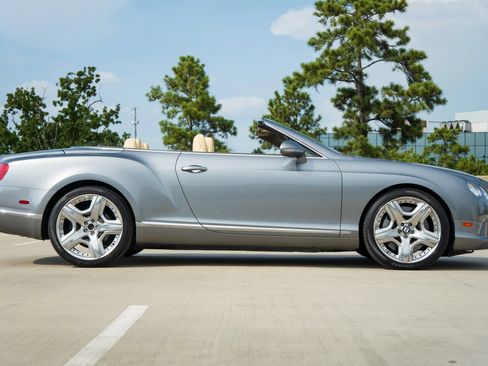 Used 2013 Bentley Continental GT AWD/4WD image 22