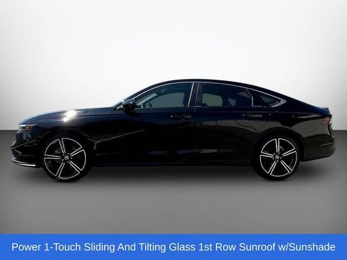 Used 2024 Honda Accord Sport image 4
