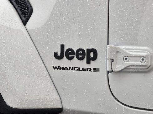 New 2026 Jeep Wrangler Sahara image 27