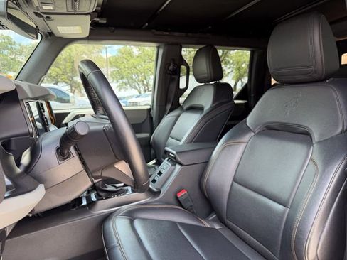 Used 2022 Ford Bronco Badlands AWD/4WD image 12