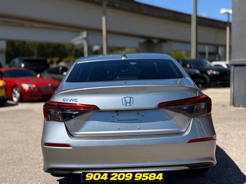 Used 2023 Honda Civic LX image 6