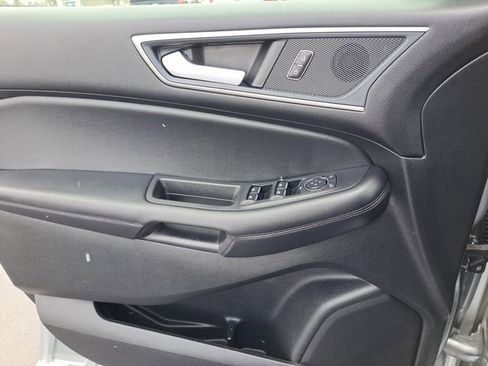 Certified 2024 Ford Edge SEL w/ Convenience Package image 22