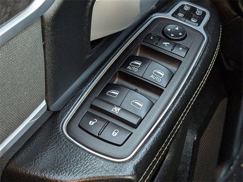 Used 2024 RAM 2500 Big Horn image 18