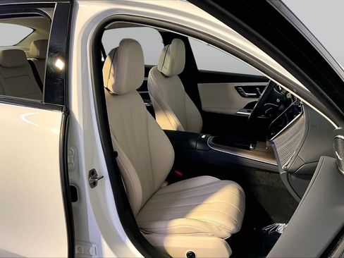Certified 2026 Mercedes-Benz E 350 4MATIC Sedan image 8