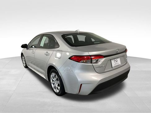 Used 2024 Toyota Corolla LE FWD image 7