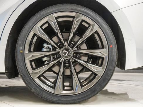 Used 2024 Lexus IS 350 F Sport RWD image 39