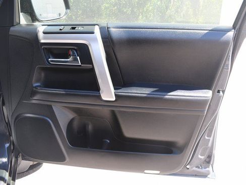 Used 2024 Toyota 4Runner SR5 AWD/4WD image 23