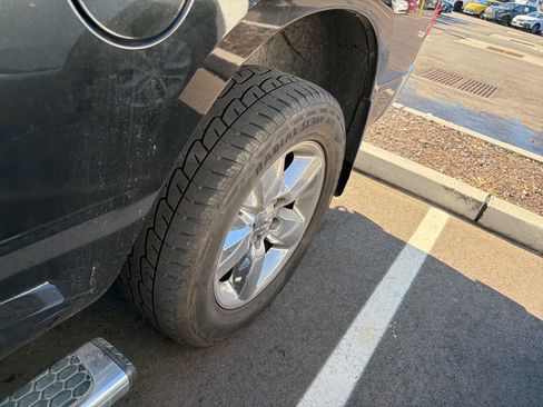 Used 2017 RAM 1500 Big Horn image 10