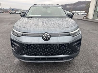 New 2026 Volkswagen Tiguan SE R-Line