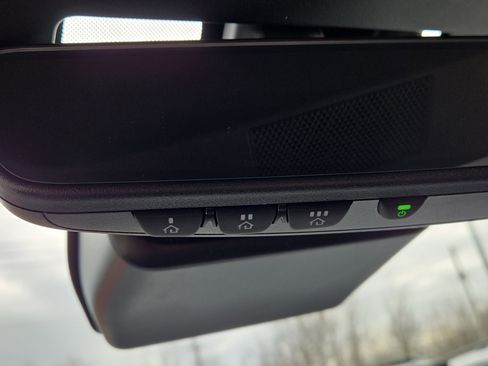 New 2026 Subaru Ascent Limited image 16