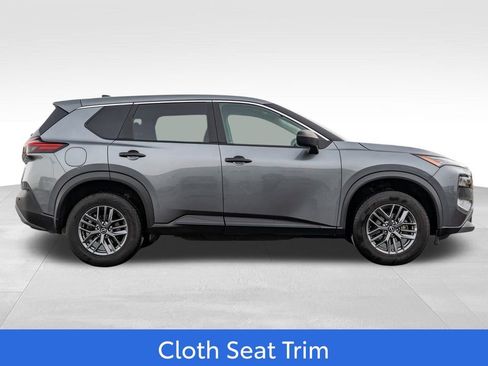 Used 2023 Nissan Rogue S image 8