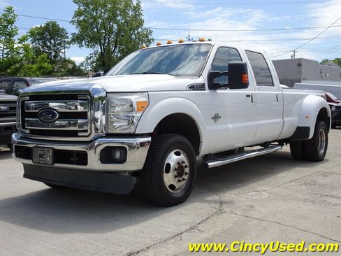 Used 2016 Ford F350 Lariat w/ Lariat Ultimate Package AWD/4WD image 3