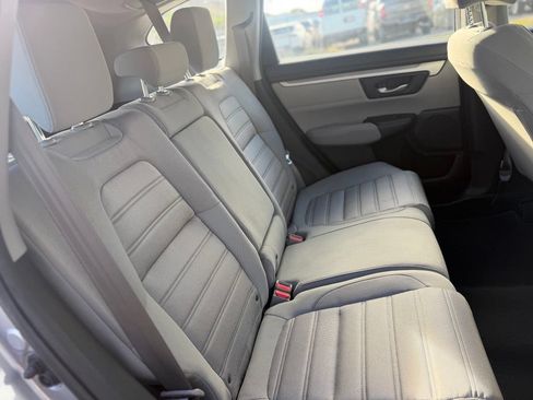 Used 2017 Honda CR-V LX image 10
