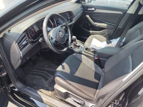 Used 2019 Volkswagen Jetta SE FWD image 7