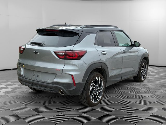 Used 2025 Chevrolet TrailBlazer RS w/ Convenience Package AWD/4WD image 5