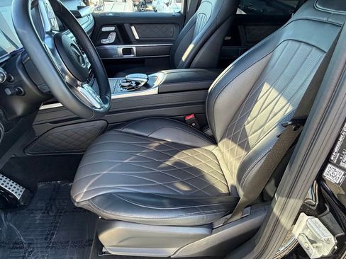 Used 2024 Mercedes-Benz G 550 image 17