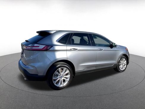 Used 2022 Ford Edge Titanium w/ Equipment Group 301A image 15