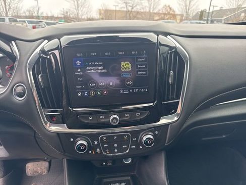 Used 2023 Chevrolet Traverse Premier w/ Redline Edition image 13