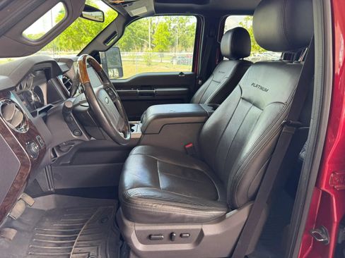 Used 2014 Ford F250 Platinum w/ FX4 Off-Road Package image 12
