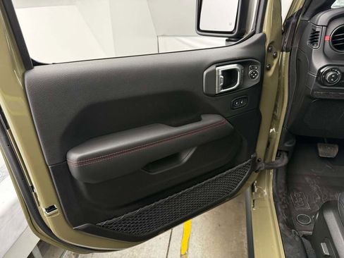 New 2026 Jeep Gladiator Rubicon image 18