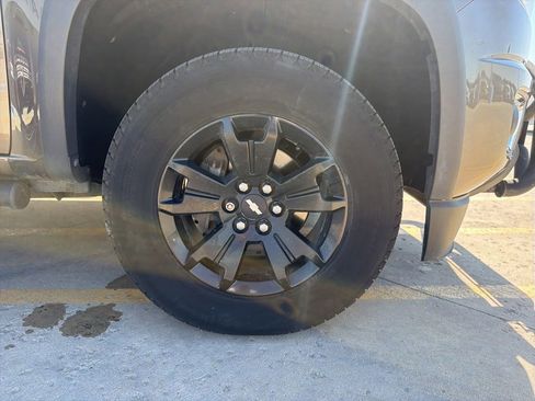 Used 2016 Chevrolet Colorado Z71 w/ LPO, Gearon Bar Package AWD/4WD image 26
