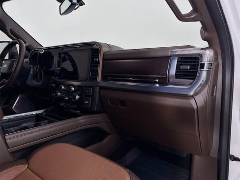 Used 2025 Ford F350 King Ranch image 24