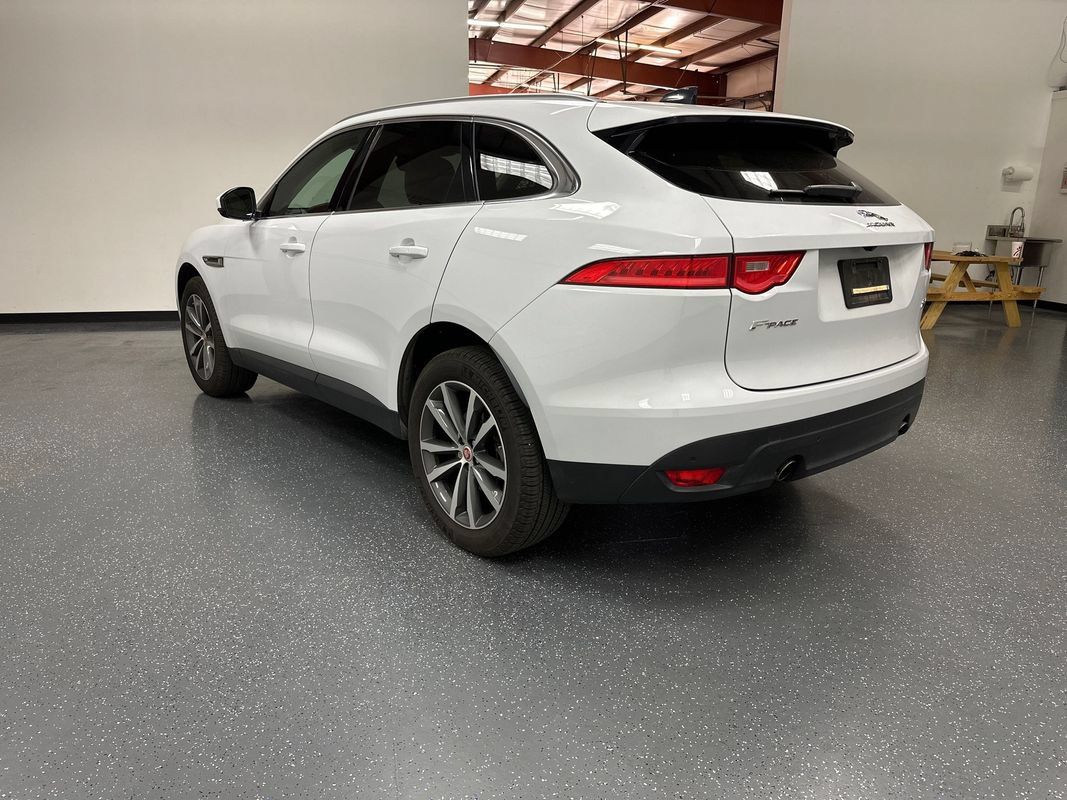 Used 2020 Jaguar F-PACE Prestige AWD/4WD image 6