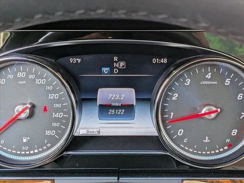 Used 2018 Mercedes-Benz E 300 image 10