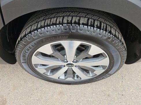 Used 2022 Kia Telluride S AWD/4WD image 15