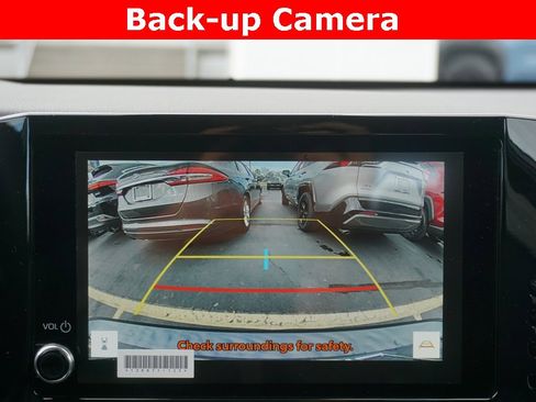 New 2026 Toyota Camry SE image 9