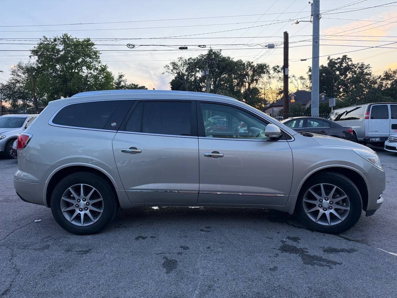 Used 2014 Buick Enclave Leather AWD/4WD image 9