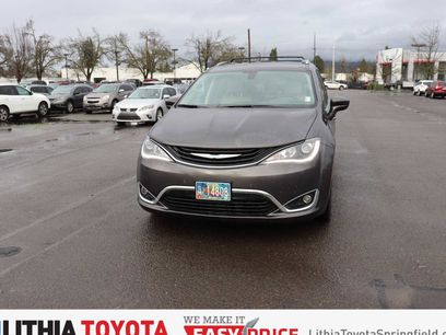 Used 2018 Chrysler Pacifica Touring-L