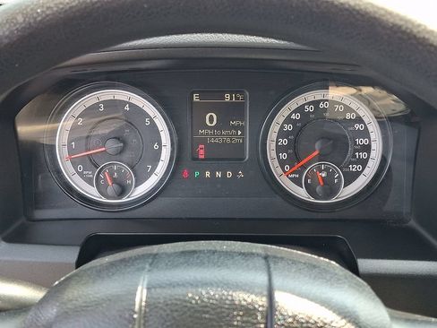 Used 2014 RAM 1500 Express AWD/4WD image 19