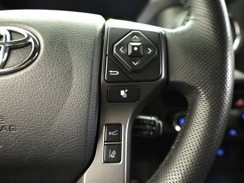 Used 2019 Toyota Tacoma TRD Sport image 26