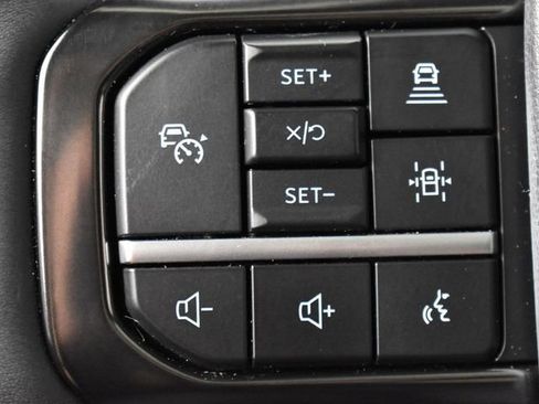 Used 2024 Ford F150 Platinum w/ Equipment Group 702A High image 30