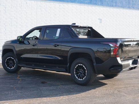 New 2026 Chevrolet Silverado EV Trail Boss image 8