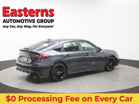 Used 2025 Honda Civic Sport image 40