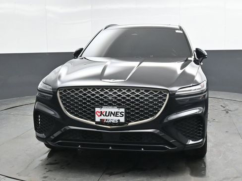 Used 2023 Genesis GV70 3.5T Sport w/ Sport Prestige Package image 6