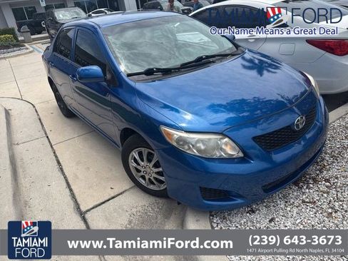Used 2010 Toyota Corolla LE FWD image 1