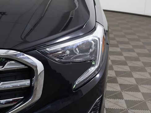 Used 2020 GMC Terrain SLT AWD/4WD image 12