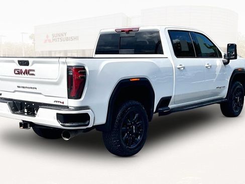 Used 2026 GMC Sierra 2500 AT4 w/ AT4 Premium Plus Package AWD/4WD image 6