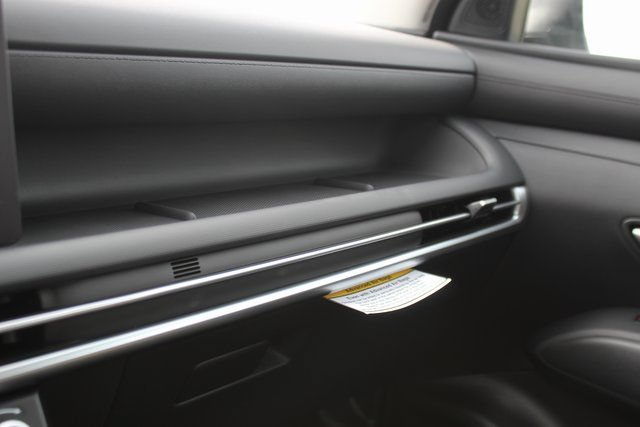 Used 2026 Hyundai Tucson SE AWD/4WD image 23