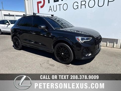 Used 2023 Audi Q3 2.0T Premium Plus w/ Premium Plus Package AWD/4WD image 2