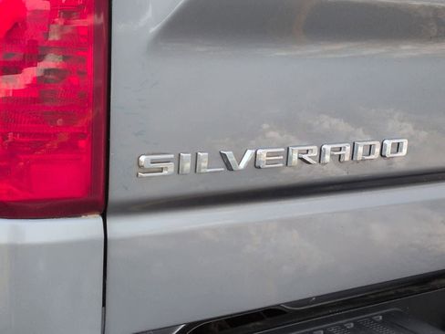 Used 2019 Chevrolet Silverado 1500 LT w/ All-Star Edition image 13