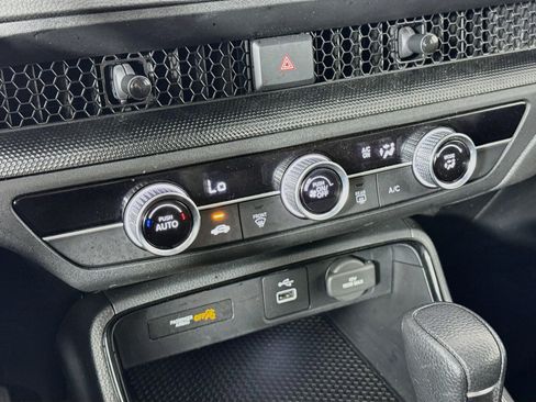 Certified 2024 Honda CR-V LX image 15