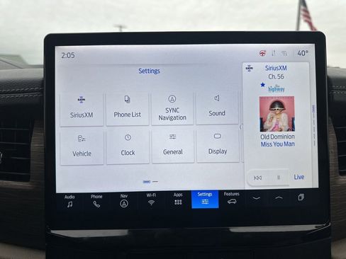 Used 2024 Ford Expedition Limited image 43