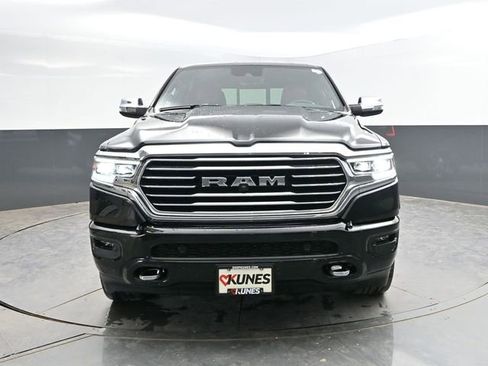 Used 2024 RAM 1500 Limited AWD/4WD image 2