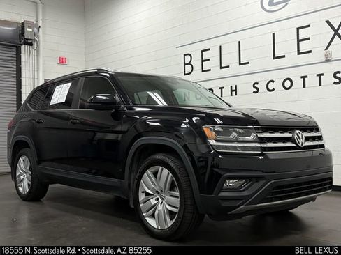 Used 2019 Volkswagen Atlas SE w/ Towing Package FWD image 2